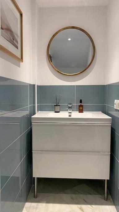 마르베야 Superb Townhouse In Golden Mile 아파트 외부 사진