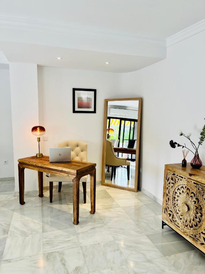 마르베야 Superb Townhouse In Golden Mile 아파트 외부 사진